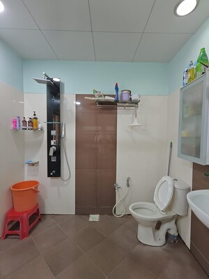 Team Area in 5 BHK Villa at Science City – for Sale