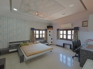 Living Room in 5 BHK Villa at Science City – for Sale