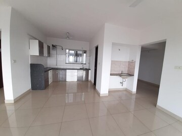Building Lobby in 3.5 BHK Apartment at Amanora Victory Towers, Hadapsar – for Sale