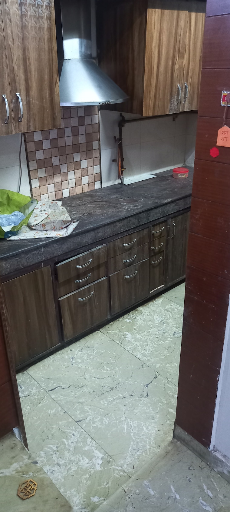 Kitchen, ip extension 1.5 Bedroom 850 Sq.Ft. Apartment In Ip Extension Delhi 9160863