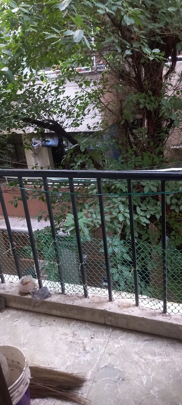 Balcony in 1.5 BHK Apartment at Ip Extension – for Rent