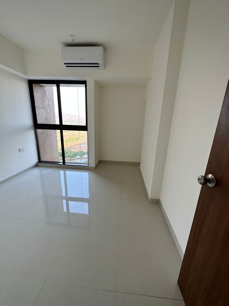 Room, lodha-splendora 2 Bedroom 800 Sq.Ft. Apartment In Ghodbunder Road Thane 9160855