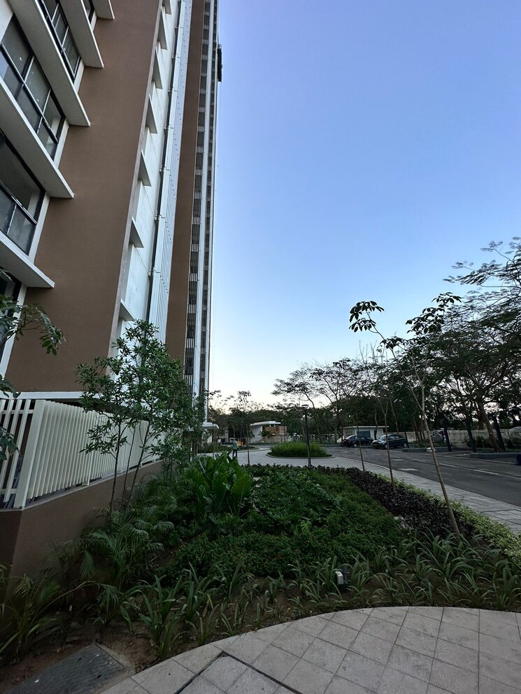 Exterior View, lodha-splendora 2 Bedroom 800 Sq.Ft. Apartment In Ghodbunder Road Thane 9160855