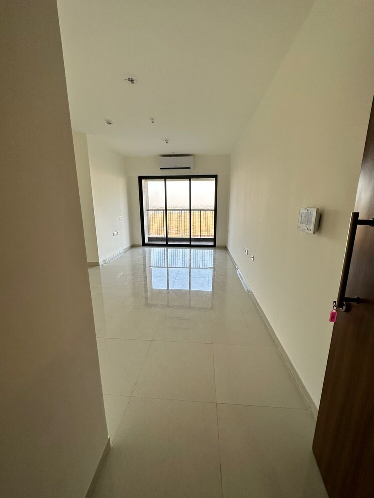 undefined, lodha-splendora 2 Bedroom 800 Sq.Ft. Apartment In Ghodbunder Road Thane 9160855