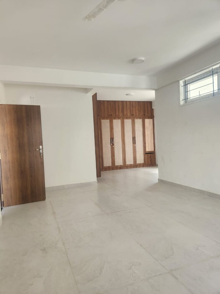 Room, dollars-daffodils 5 Bedroom 3000 Sq.Ft. Independent House In Jp Nagar Bangalore 9160976
