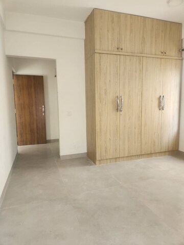 Room in 5 BHK Independent House at Dollars Daffodils, Jp Nagar – for Rent