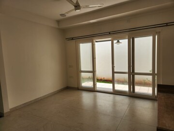 Room in 5 BHK Independent House at Dollars Daffodils, Jp Nagar – for Rent