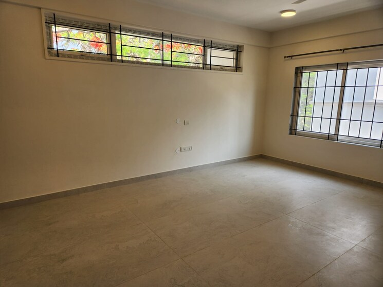Room, dollars-daffodils 5 Bedroom 3000 Sq.Ft. Independent House In Jp Nagar Bangalore 9160976
