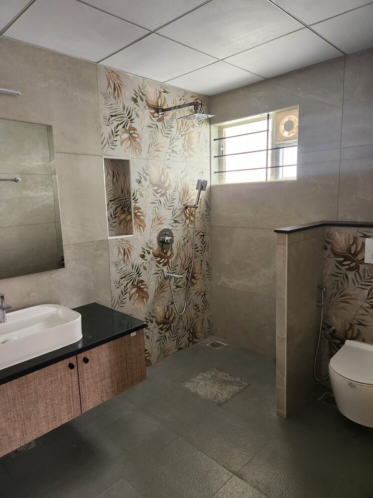 Bathroom, dollars-daffodils 5 Bedroom 3000 Sq.Ft. Independent House In Jp Nagar Bangalore 9160976