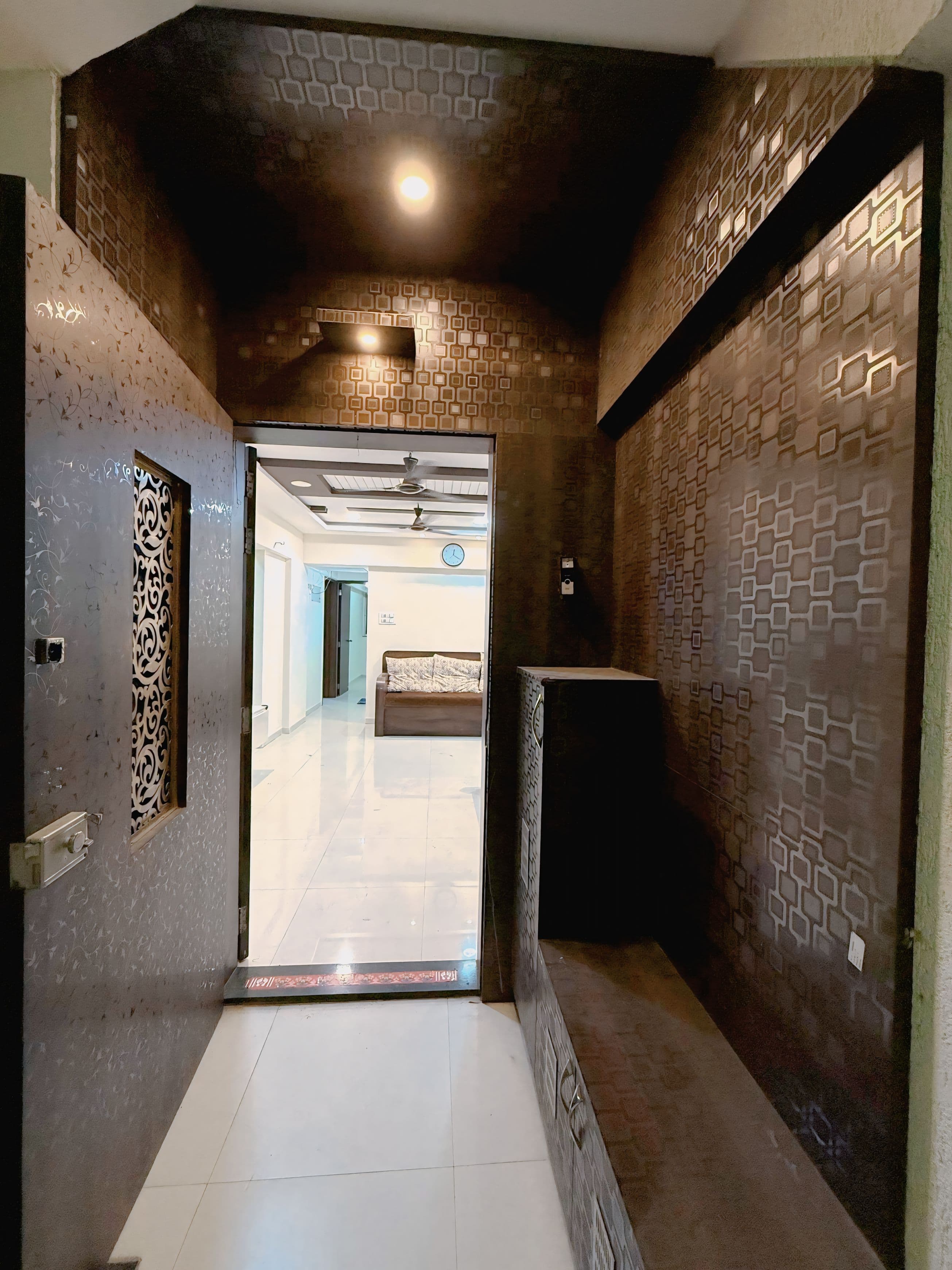 Pg For Rent in Zinnia Elegans