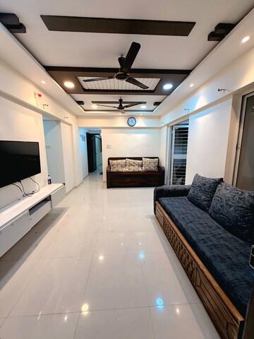 Hall in  Pg at Zinnia Elegans, Wakad – for Rent