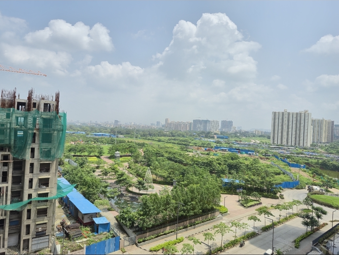 1.5 BHK Apartment For Sale in Runwal My City