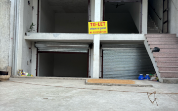 Shop For Rent in Sector 82