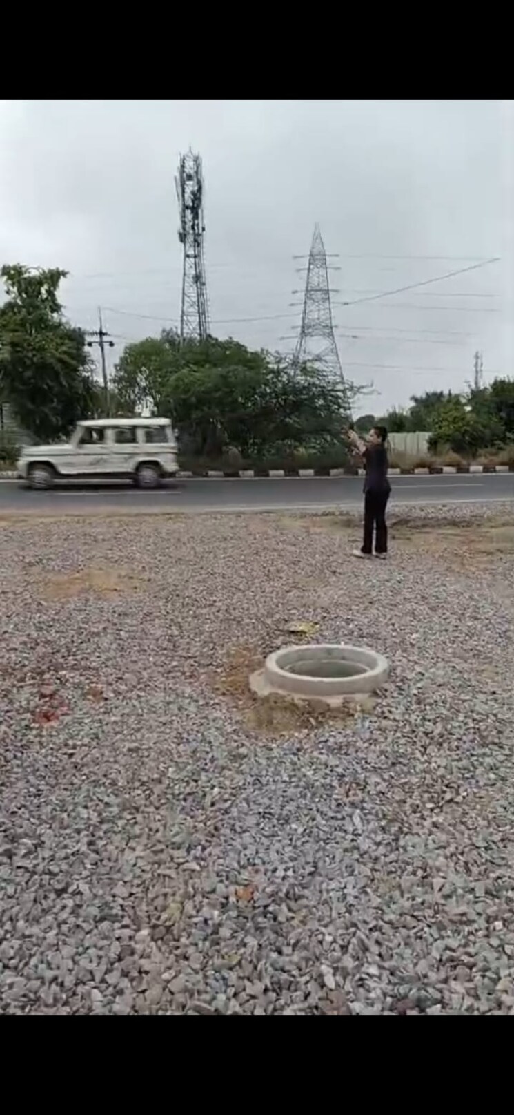  Parking, shimla bypass road  225 Sq.Yd. Plot In Shimla Bypass Road Dehradun 9160936