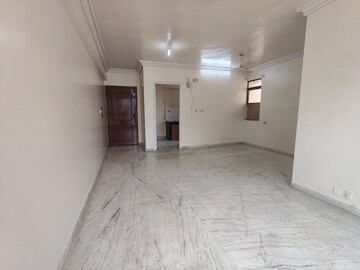 Room in 4 BHK Builder Floor at New Rajinder Nagar – for Rent