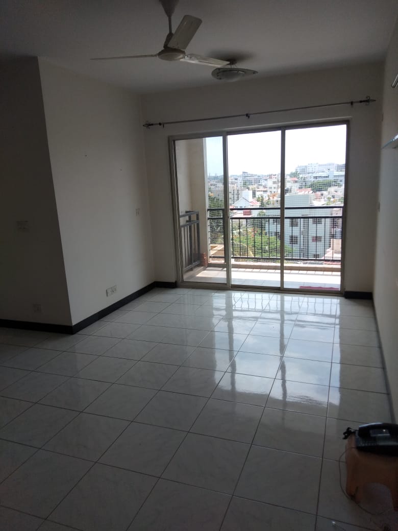 3 BHK 1550 Sq.Ft. Apartment in Embassy Meadows