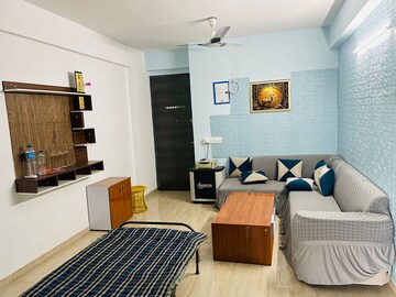 2 BHK Apartment For Rent in Advitya Homes, Sector 143
