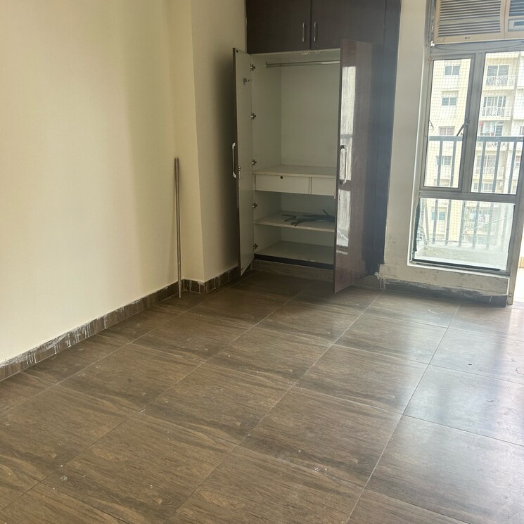 Room, nirala-aspire-plaza 2.5 Bedroom 1180 Sq.Ft. Apartment In Panchsheel Green Greater Noida 9161079