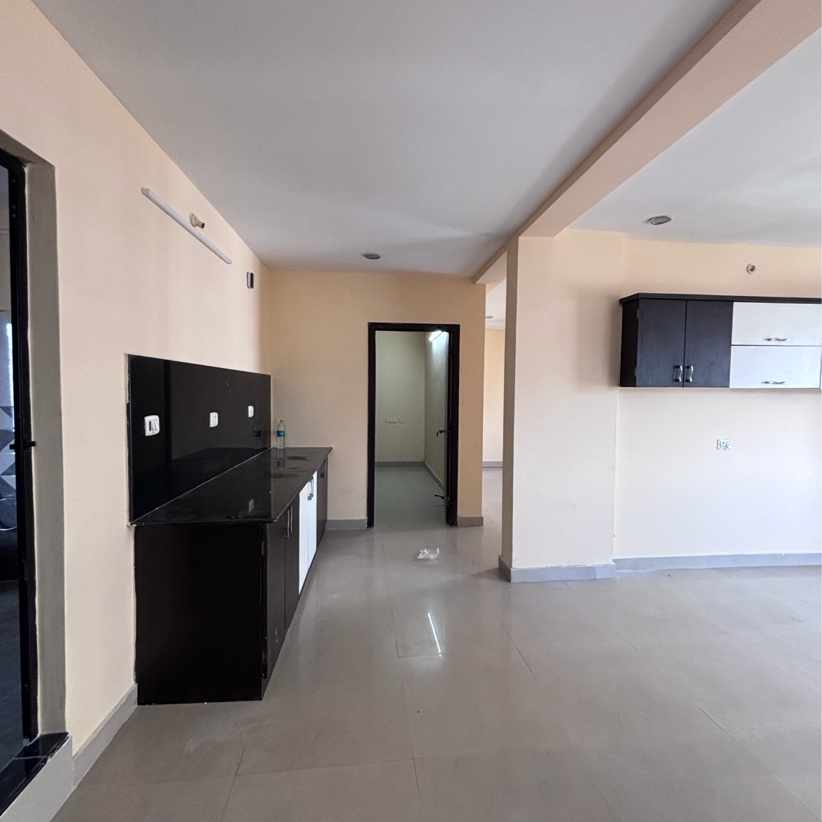 1 BHK + Pooja Room,Servant Room,Study Room,Extra Room 1100 Sq.Ft. Apartment in Suja Enclave Kondapur