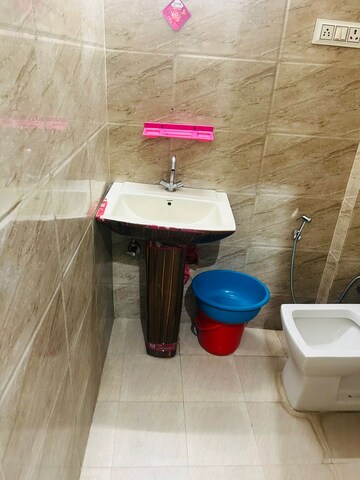 Bathroom in 1.5 BHK Builder Floor at Savitri Nagar – for Rent