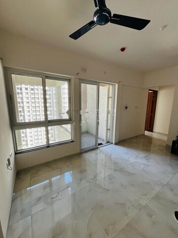 Room in 2 BHK Apartment at VTP HiLife, Wakad – for Rent