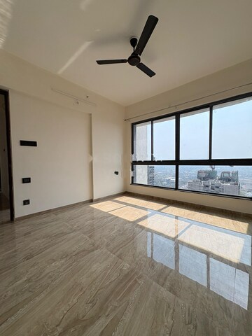 Room in 3.5 BHK Apartment at VTP Aethereus, Mahalunge – for Rent
