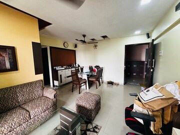 Team Area in 2 BHK Apartment at Ekta Meadows, Khatau Estate – for Rent