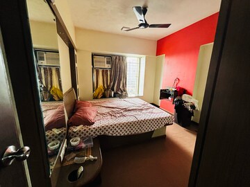 Bedroom in 2 BHK Apartment at Ekta Meadows, Khatau Estate – for Rent