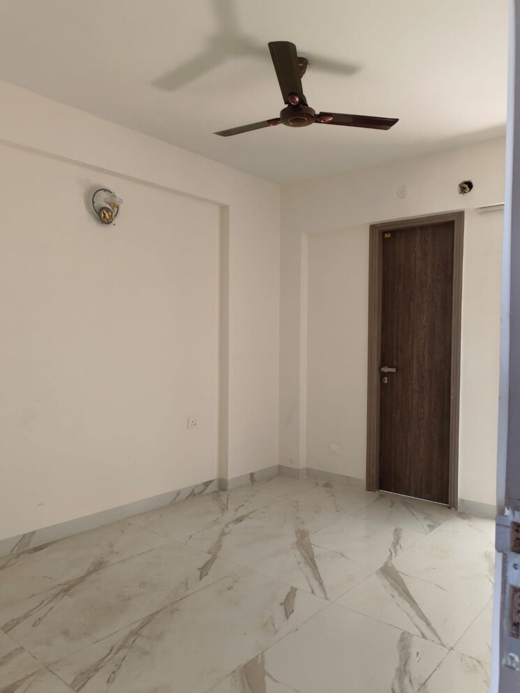 Room, m3m-soulitude 2.5 Bedroom 1196 Sq.Ft. Builder Floor In Sector 89 Gurgaon 9161141