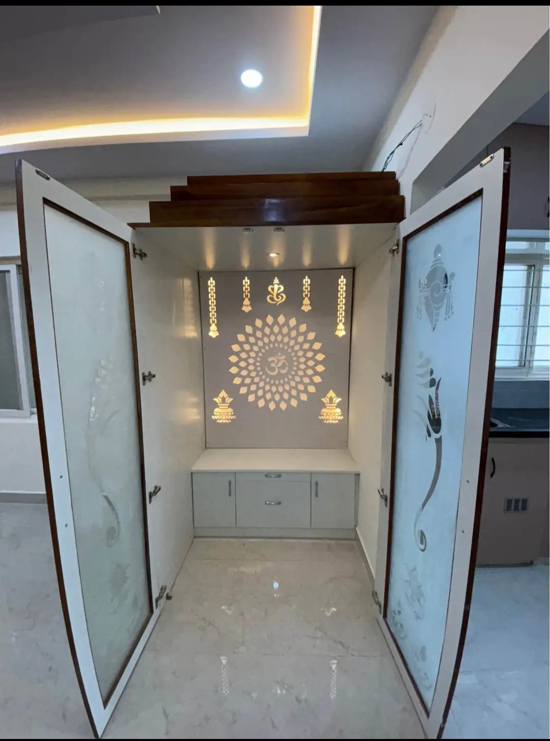 4 BHK + Pooja Room,Servant Room,Study Room,Extra Room 2708 Sq.Ft. Apartment in Prestige Beverly Hills