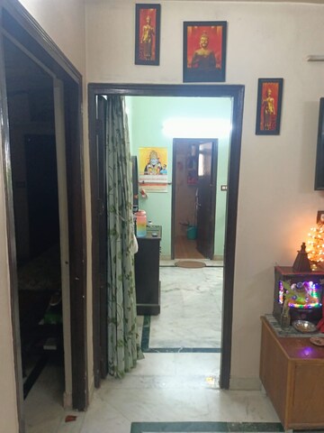 Building Lobby in 3 BHK Independent House at RWA Apartments Sector 52, Sector 52 – for Rent