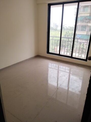 2 BHK Apartment For Rent in Swaraj Heights, Karanjade
