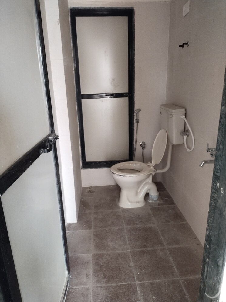 Bathroom, swaraj-heights 2 Bedroom 1050 Sq.Ft. Apartment In Karanjade Navi Mumbai 9161172