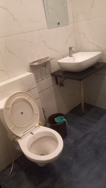 Bathroom in 3 BHK Builder Floor at Sunshine Enclave, Vip Road – for Rent