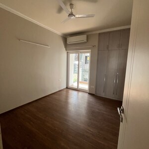 Room in 2.5 BHK Builder Floor at Central Park 3 Flower Valley, Sohna Sector 33 – for Sale
