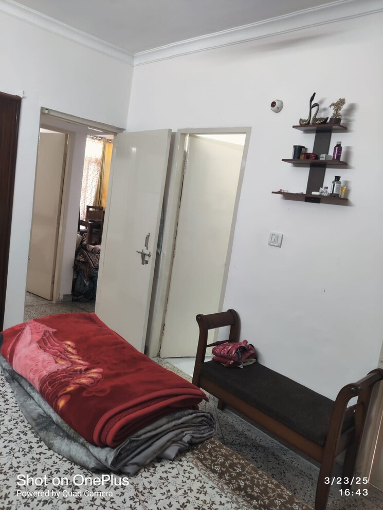 Room, panchkula urban estate 2 Bedroom 1145 Sq.Ft. Apartment In Panchkula Urban Estate Panchkula 9161303