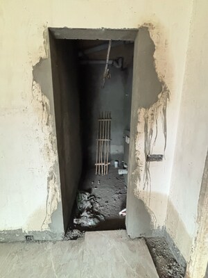 Building Lobby in 3 BHK Builder Floor at New Industrial Township 5 – for Sale