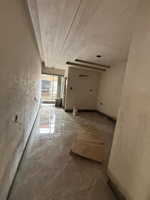 Kitchen in 3 BHK Builder Floor at New Industrial Township 5 – for Sale