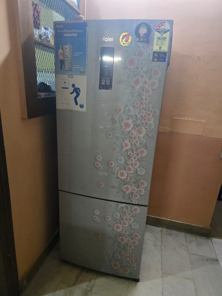 undefined, kalkaji 2 Bedroom 100 Sq.Yd. Builder Floor In Kalkaji Delhi 9161228