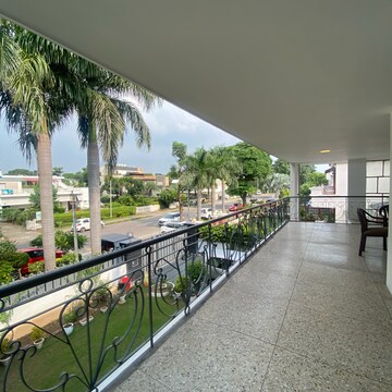 3 BHK Apartment – Exterior View View at Sector 8 - for Rent