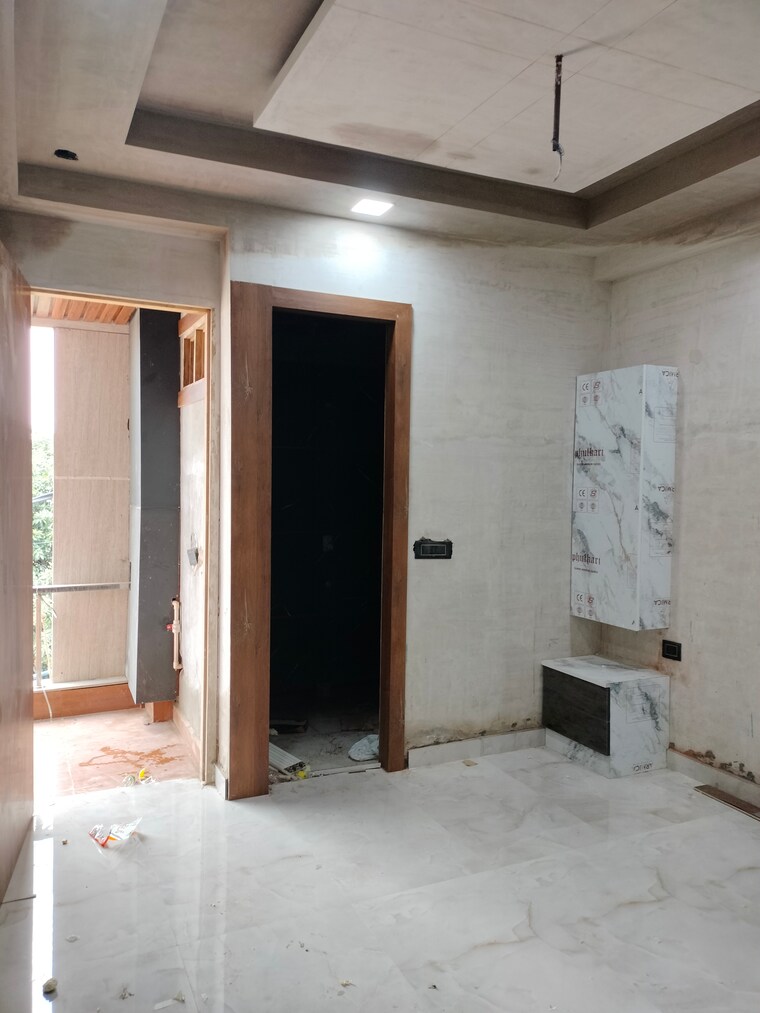 undefined, knowledge park v greater noida 4 Bedroom 2200 Sq.Ft. Builder Floor In Knowledge Park V Greater Noida Greater Noida 9161282