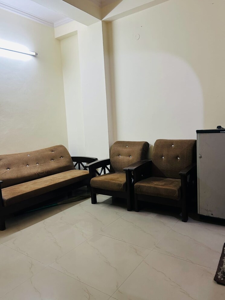 Living Room, saket 1 Bedroom 450 Sq.Ft. Builder Floor In Saket Delhi 9161336