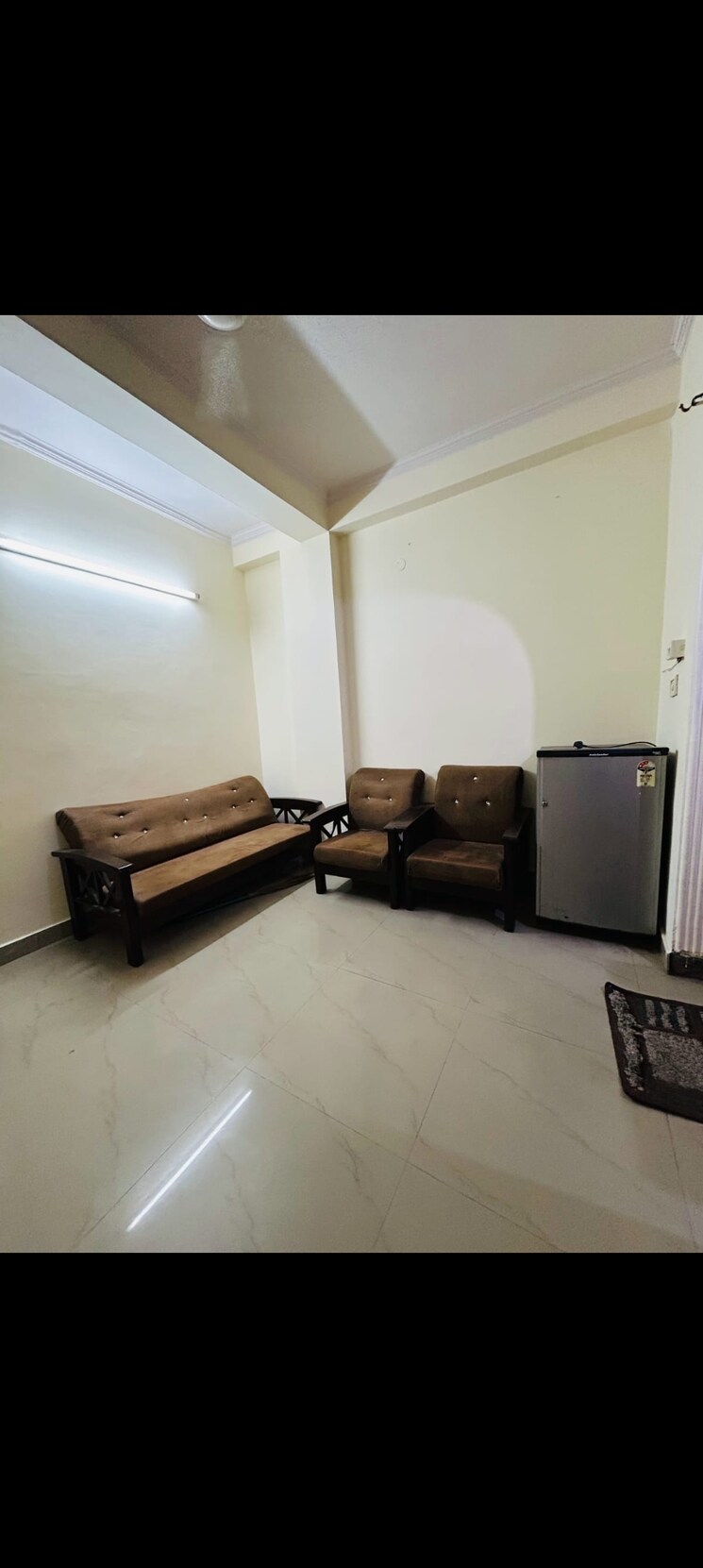 Living Room, saket 1 Bedroom 450 Sq.Ft. Builder Floor In Saket Delhi 9161350