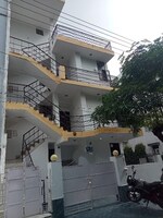 6+ BHK + Extra Room 112 Sq.Mt. Independent House in RWA Apartments Sector 47