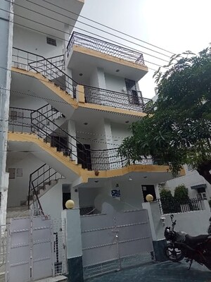 6+ BHK Independent House For Sale in RWA Apartments Sector 47, Sector 47