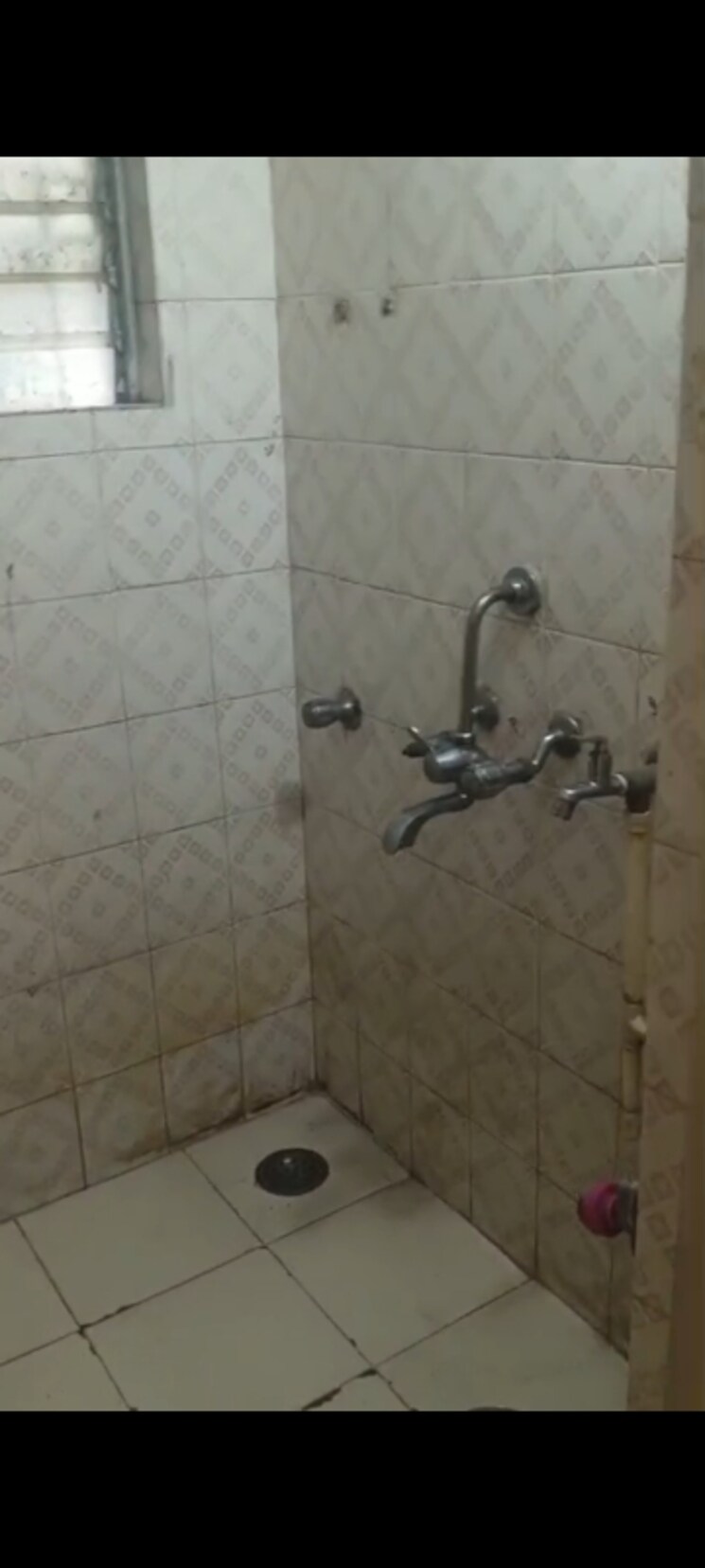 Bathroom, silver-oak-ii-mira-road 1 Bedroom 500 Sq.Ft. Apartment In Mira Road Thane 9161416