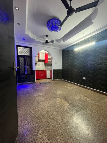 1 BHK Builder Floor For Rent in Saket
