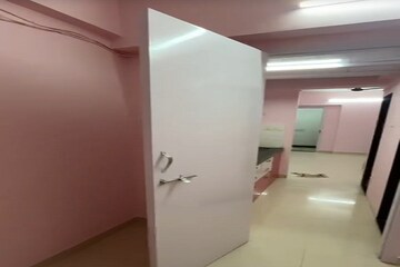 Room in 1 BHK Apartment at Girgaon – for Sale