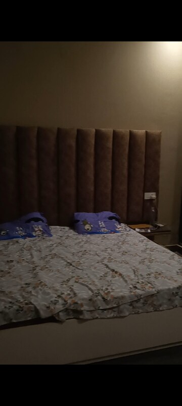 Bedroom in 3 BHK Independent House at Sahastradhara Road – for Rent
