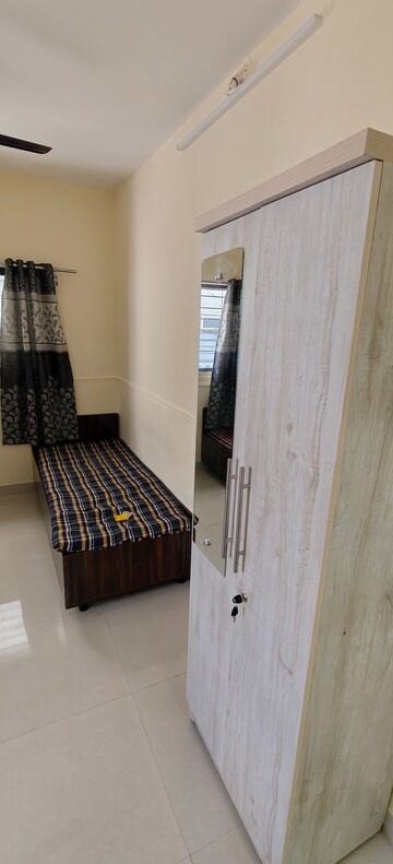 Bedroom in 1 RK Independent House at Gokhalenagar – for Rent